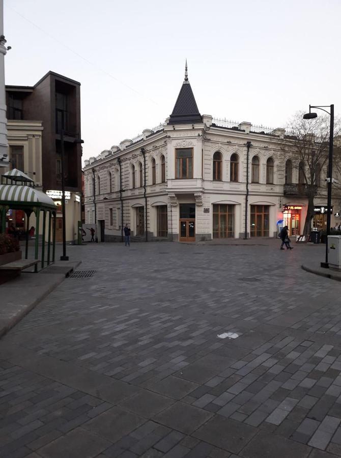 Apartament Smoking Lion Tbilisi Zewnętrze zdjęcie